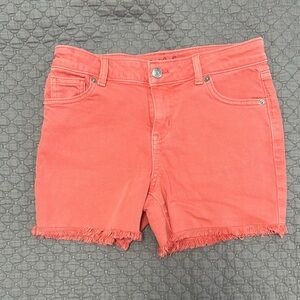 Cat &Jack Coral Frayed Hem Girls Shorts